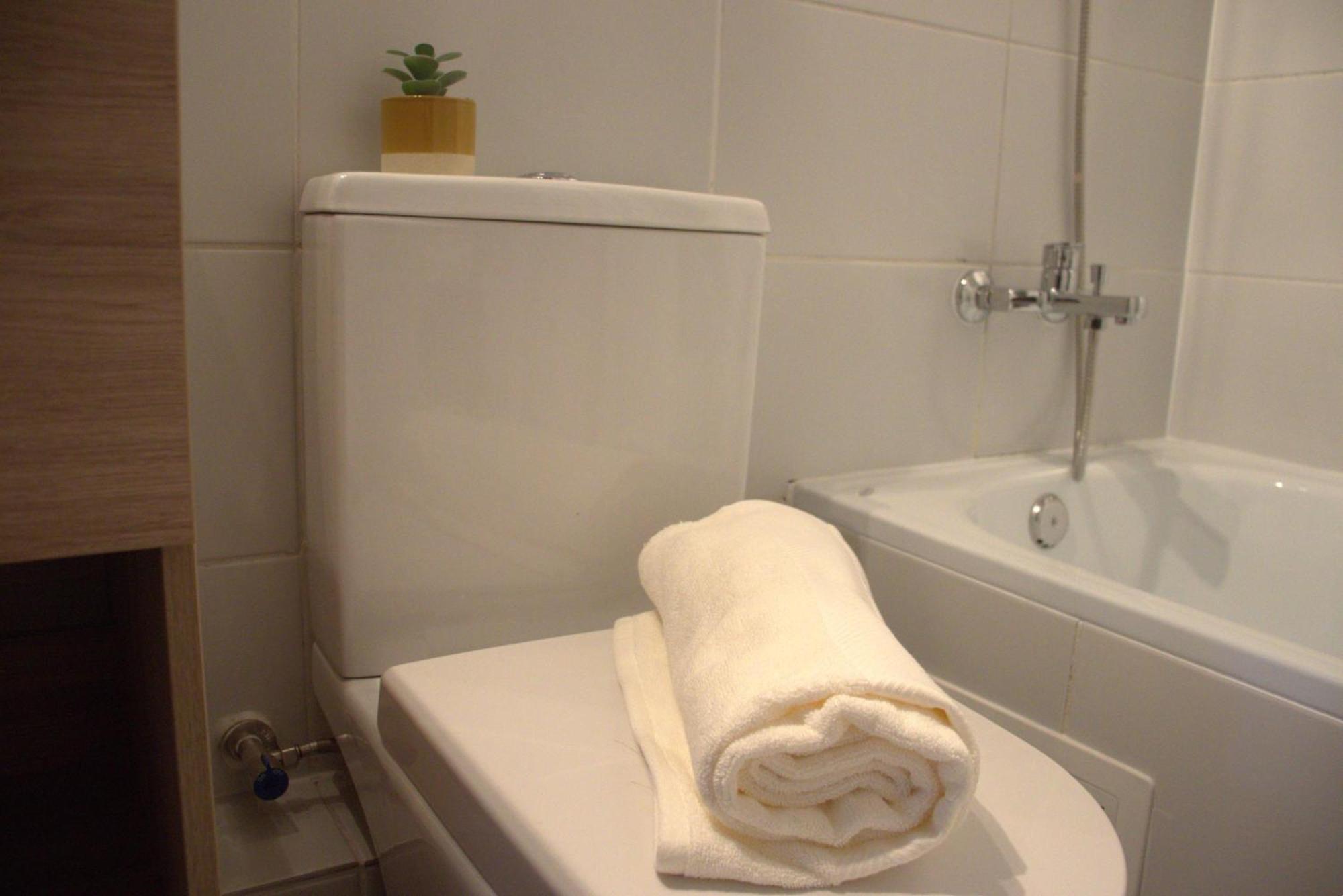 Hom 2d2b 3pax Cerca Del Metro Santa Lucia Sr409 Apartamento *